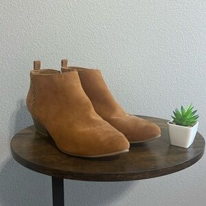Old Navy Brown Ankle Boots, size 10